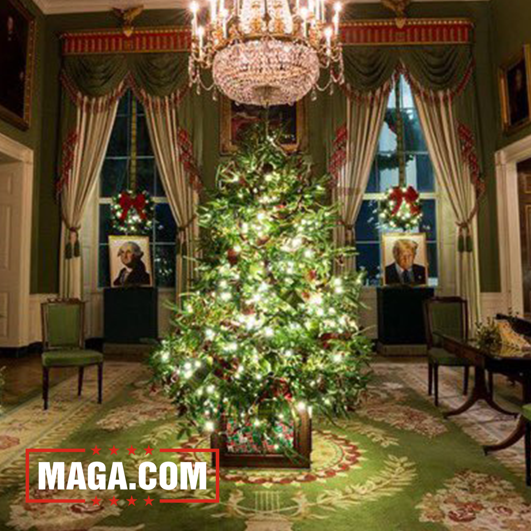 Video/Pics: First Lady Melania Trump unveils 'Home Is Where The Heart Is' Christmas display